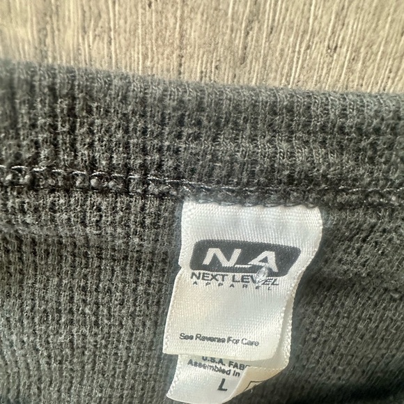 Next Level Apparel Georgia Gray Long Sleeve Tee Size Large - Picture 2 of 2